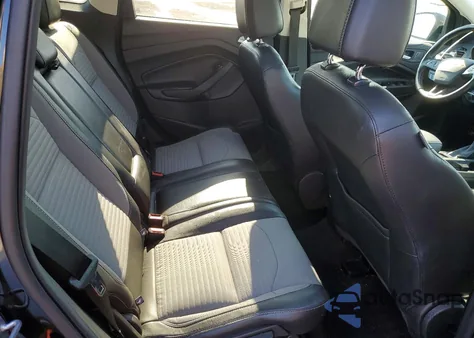 2017 Ford Escape Se из США, поврежденный, VIN 1FMCU0GD5HUD74338